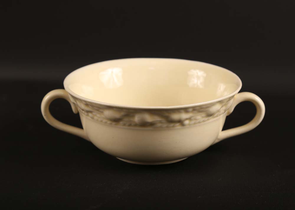 Floral Tableware Assortment