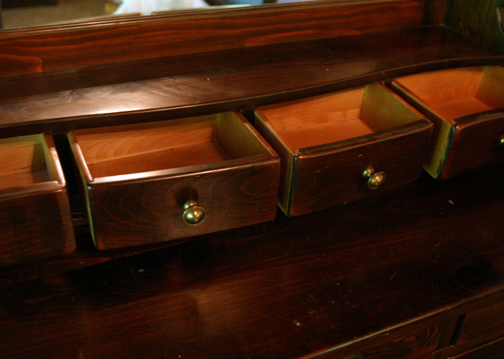 Ethan Allen Pine Triple Dresser Hutch With Mirror