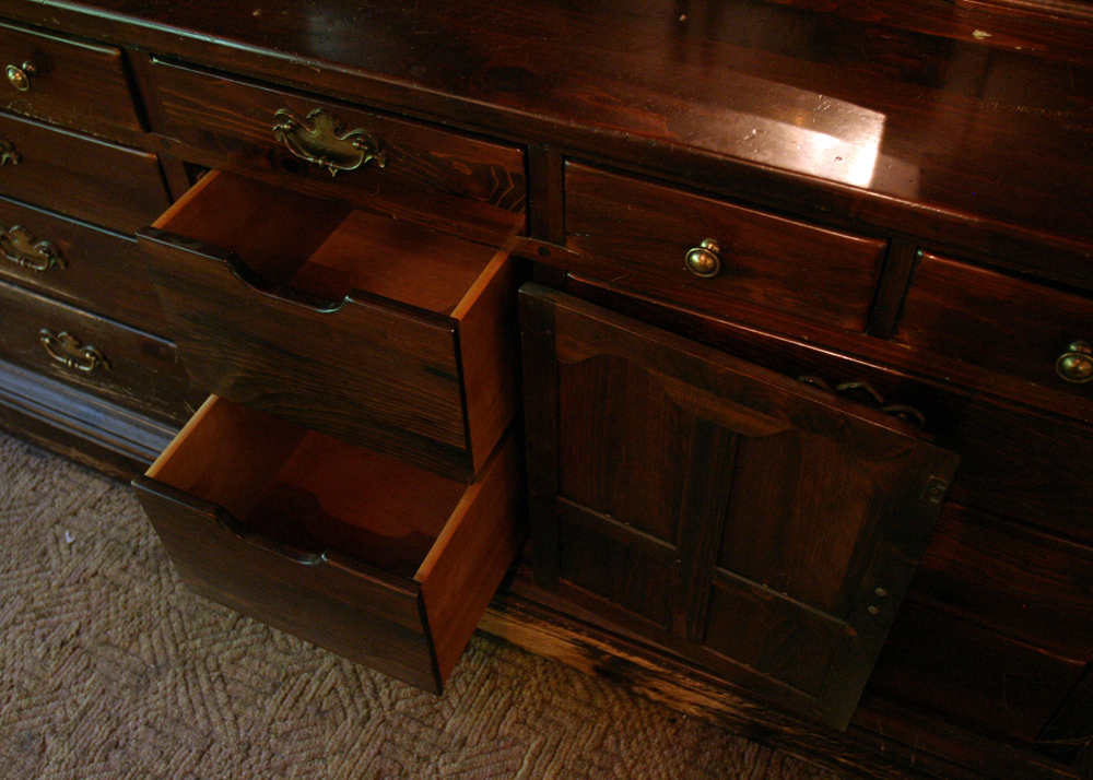 Ethan Allen Pine Triple Dresser Hutch With Mirror