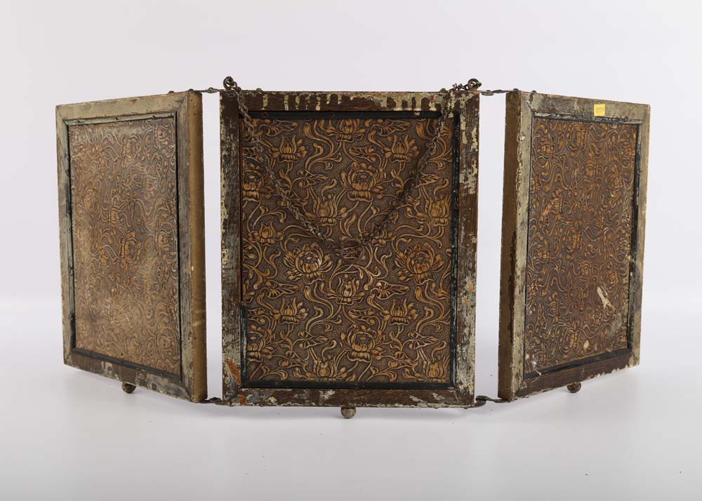 Vintage Tri-Fold Vanity Mirror