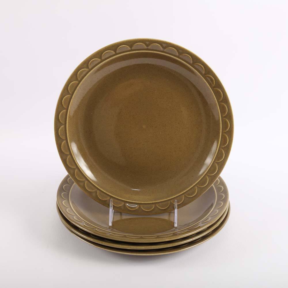 Set of 1970s Wooden Charges and DInner Plates