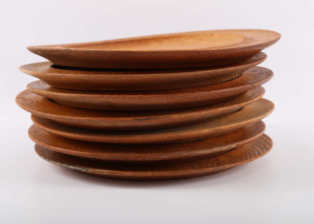 Set of 1970s Wooden Charges and DInner Plates