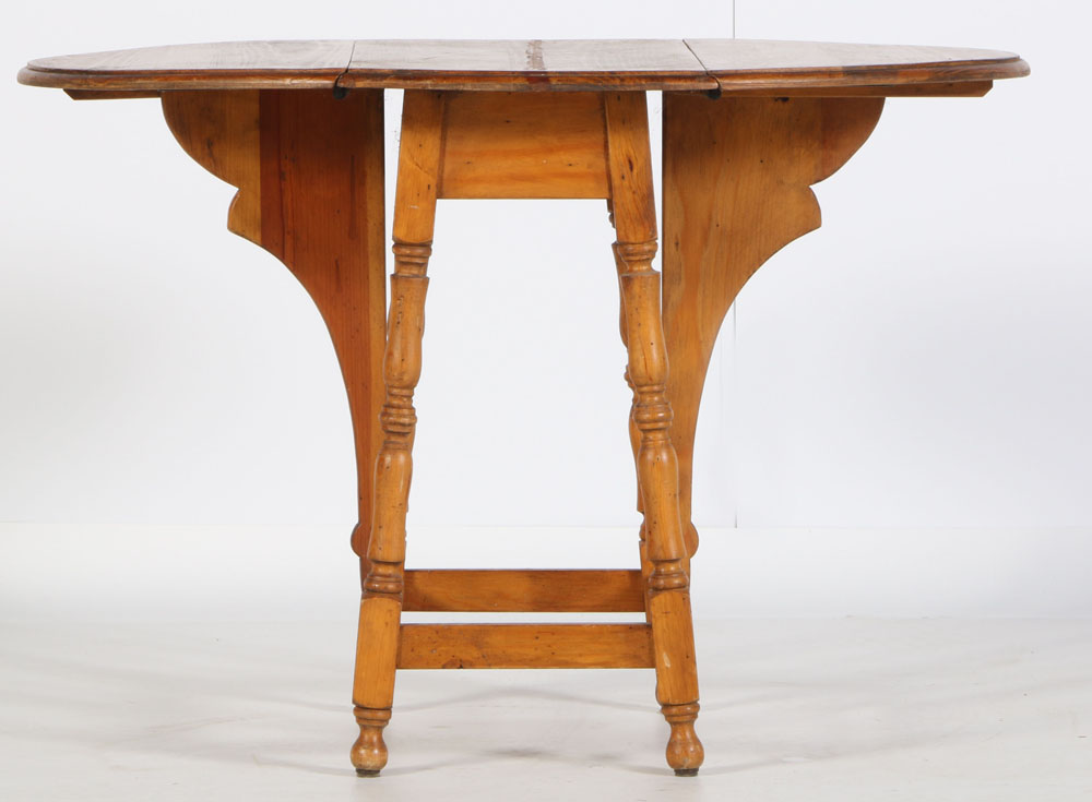 Vintage Oval Drop Leaf Table