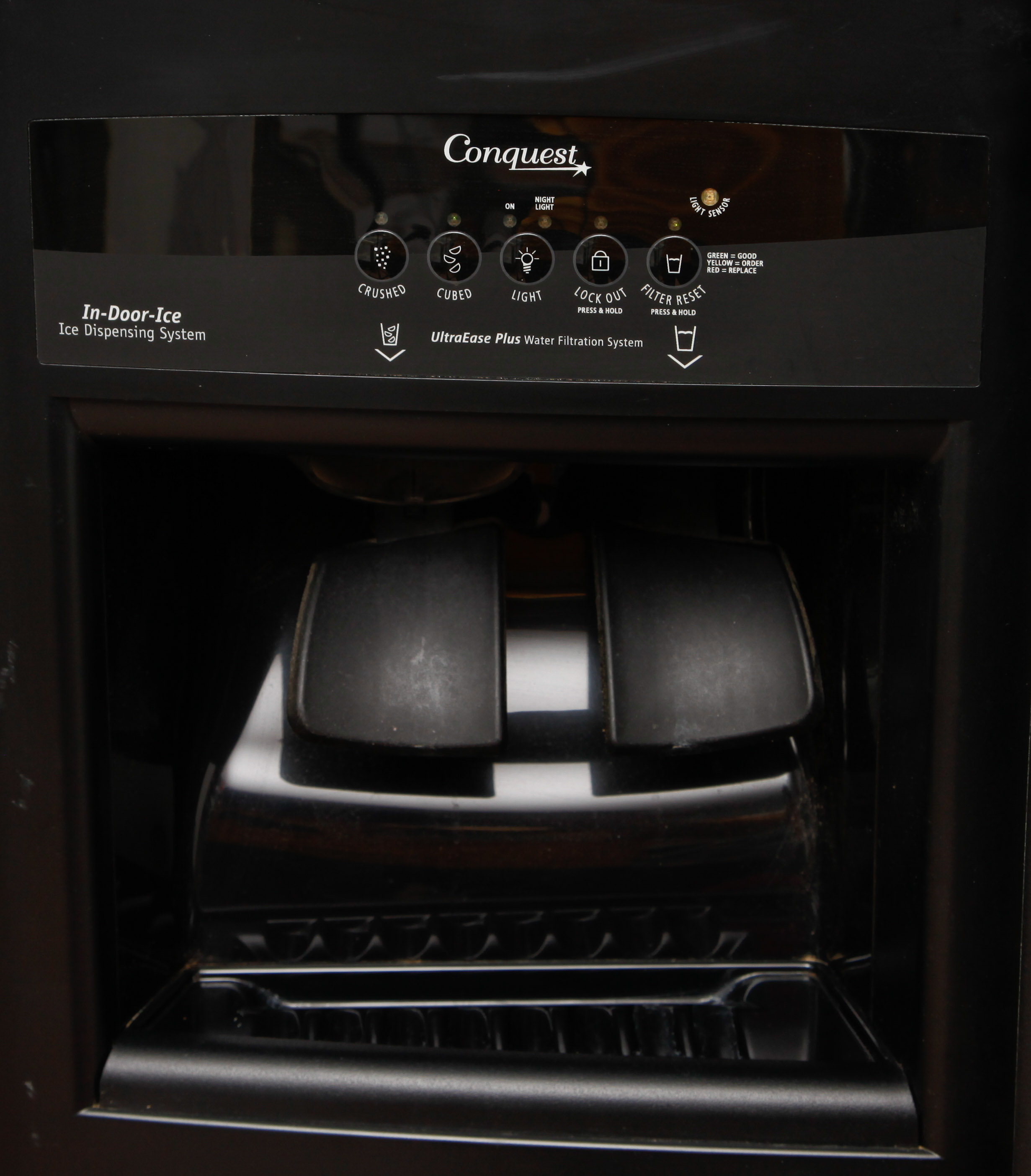 Silver "Whirlpool Gold" Refrigerator with Conquest Ice Filter