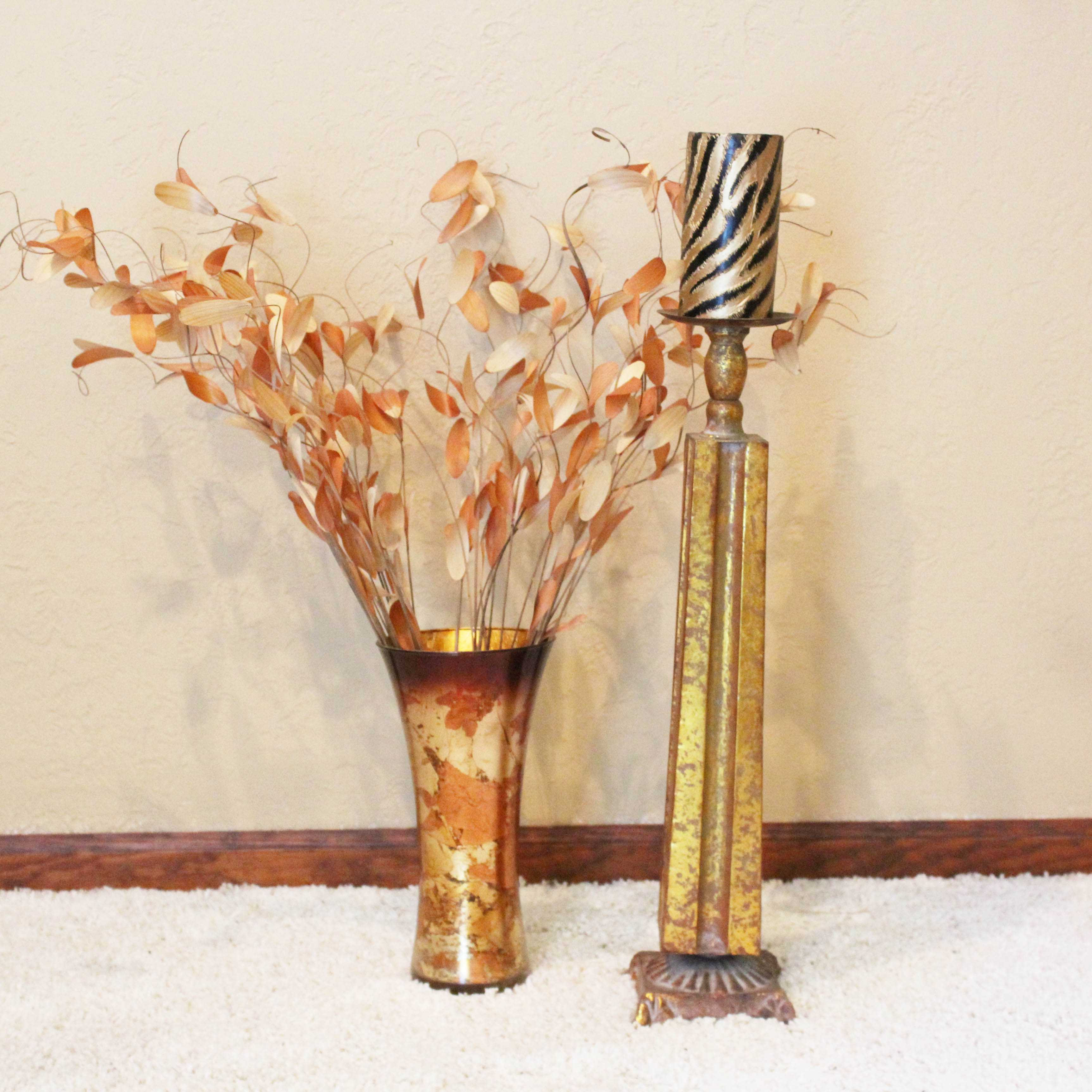 Set of Decorative Items