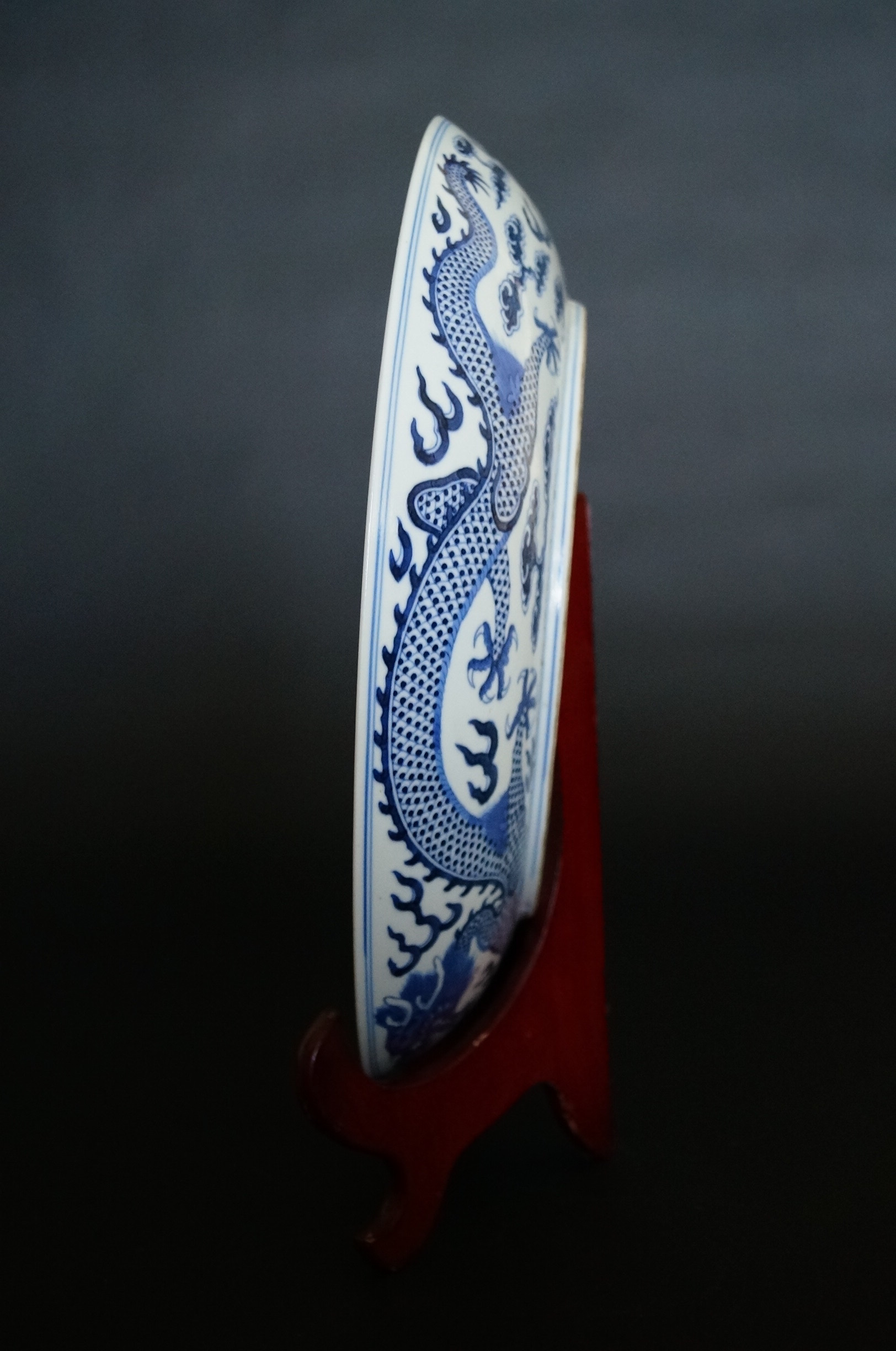 Antique Qing Dynasty, Guangxu Era Blue and White Porcelain Plate