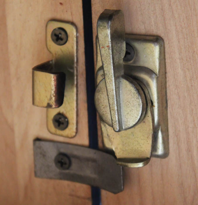 Mahogany Thomasville Dining Table and Chairs