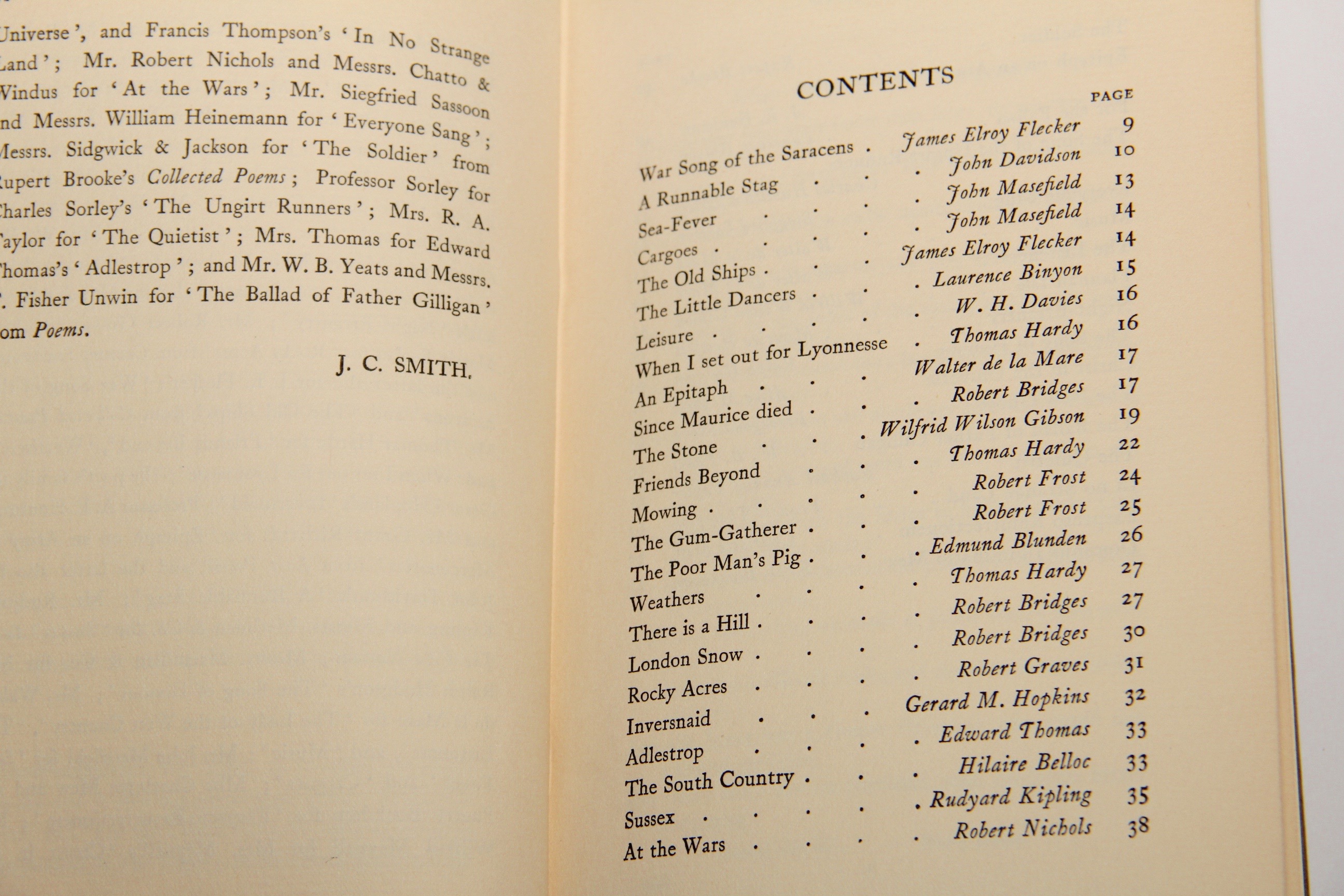 Pair of Oxford Book of Modern Verse