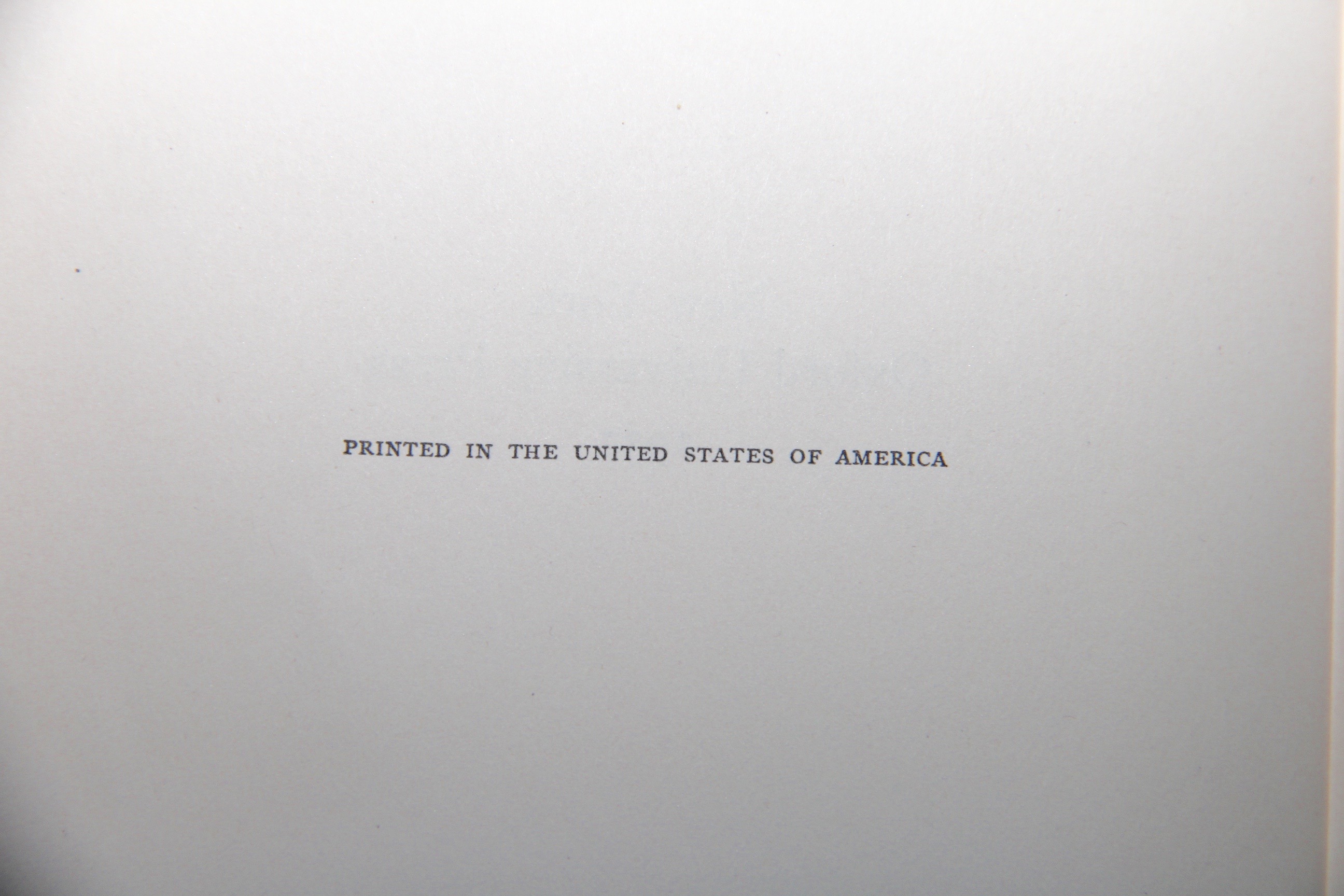 Pair of Oxford Book of Modern Verse