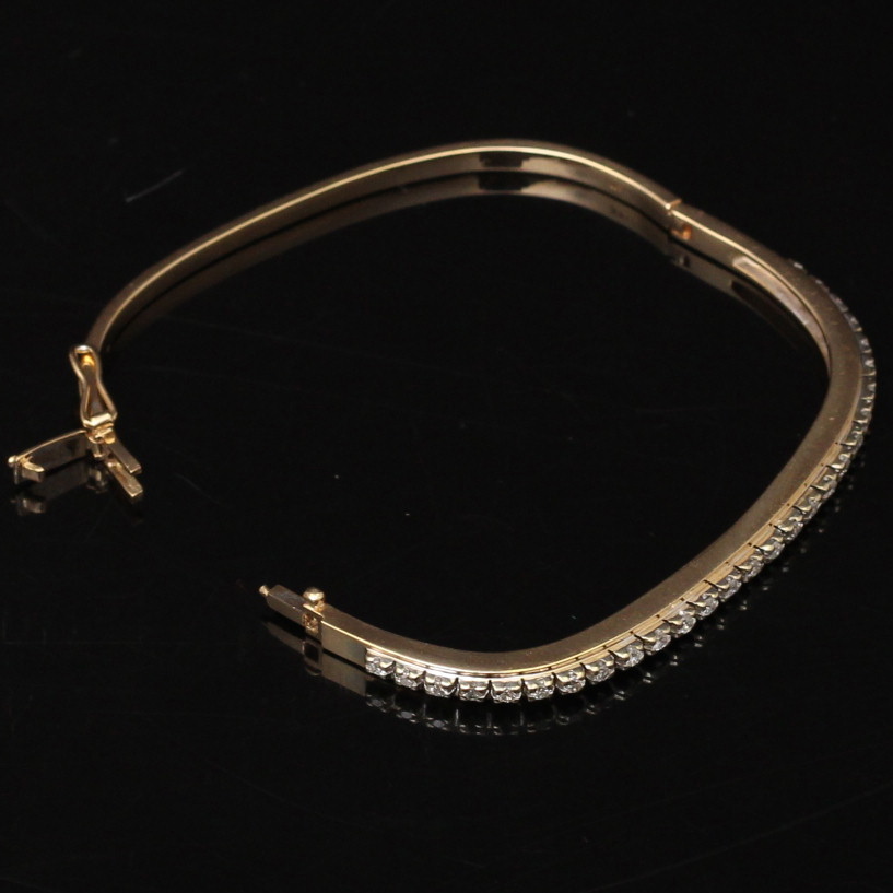14K Yellow Gold 0.56 CTW Diamond Bangle Bracelet