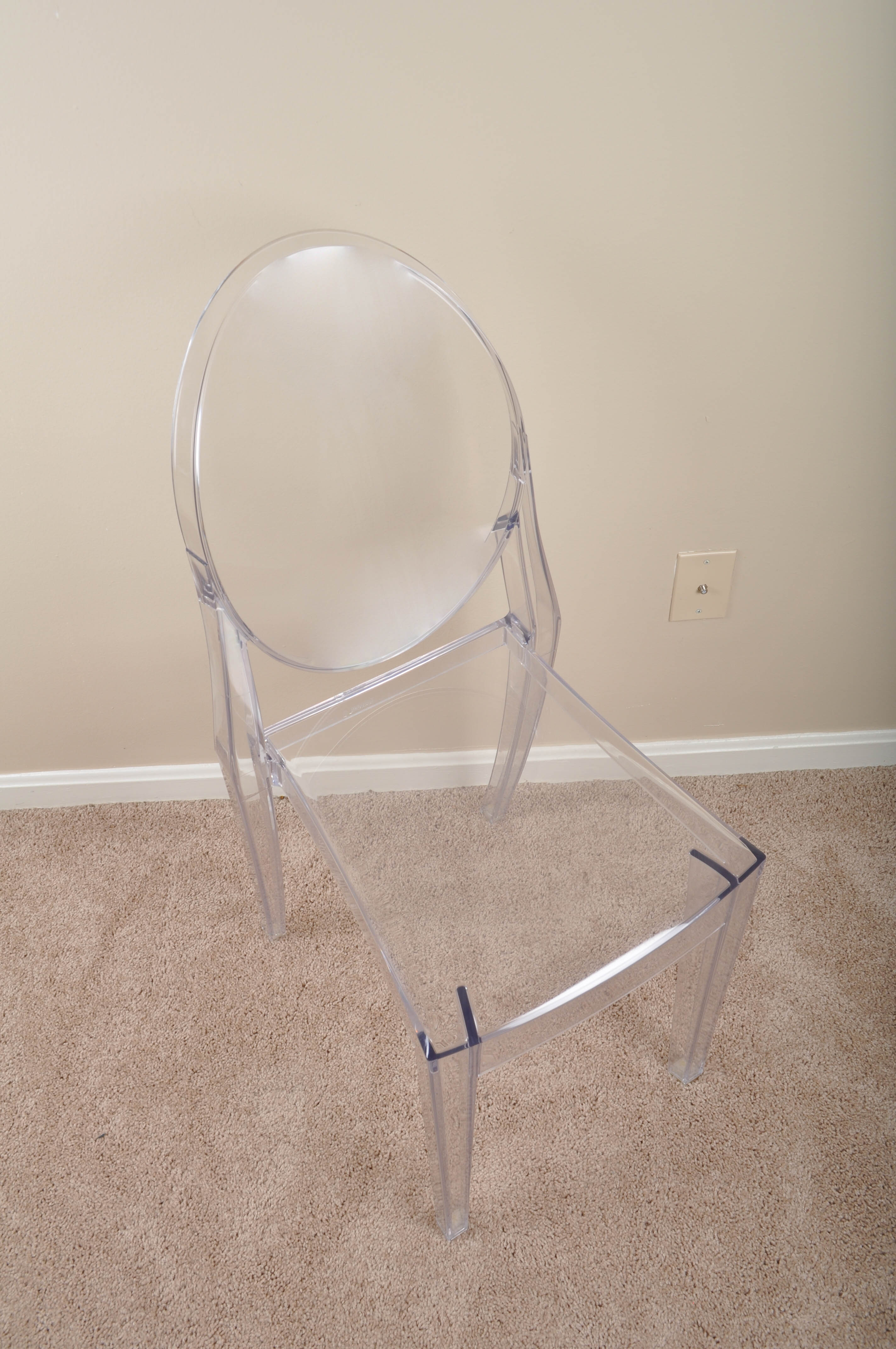 Modern Clear Acrylic Chair