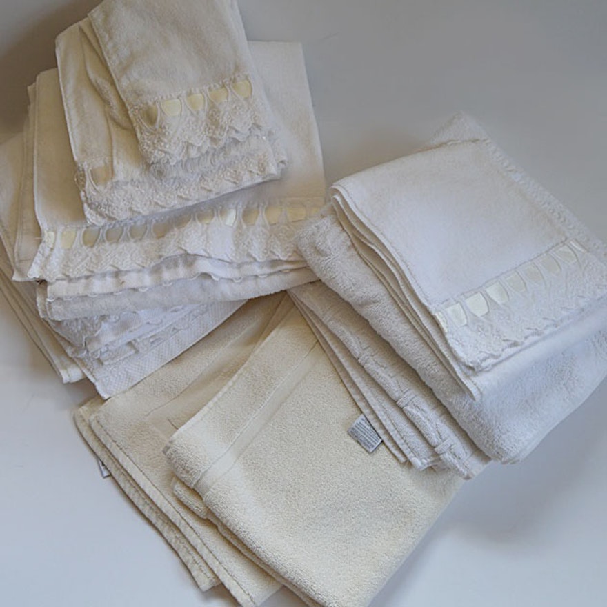 Towel Collection in White and Cream