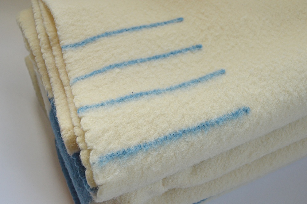 Vintage Hudson Bay Point Wool Blanket