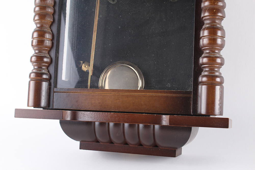 Vintage Linden 31 Day Pendulum Wall Clock