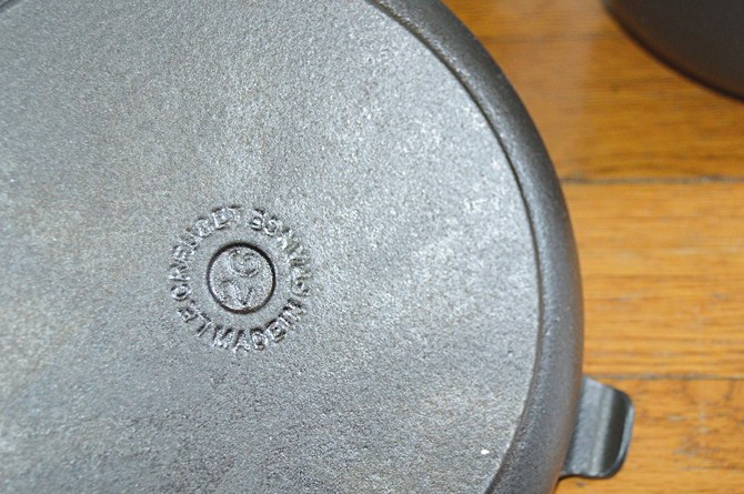 Le Creuset Cast Iron Cookware Set
