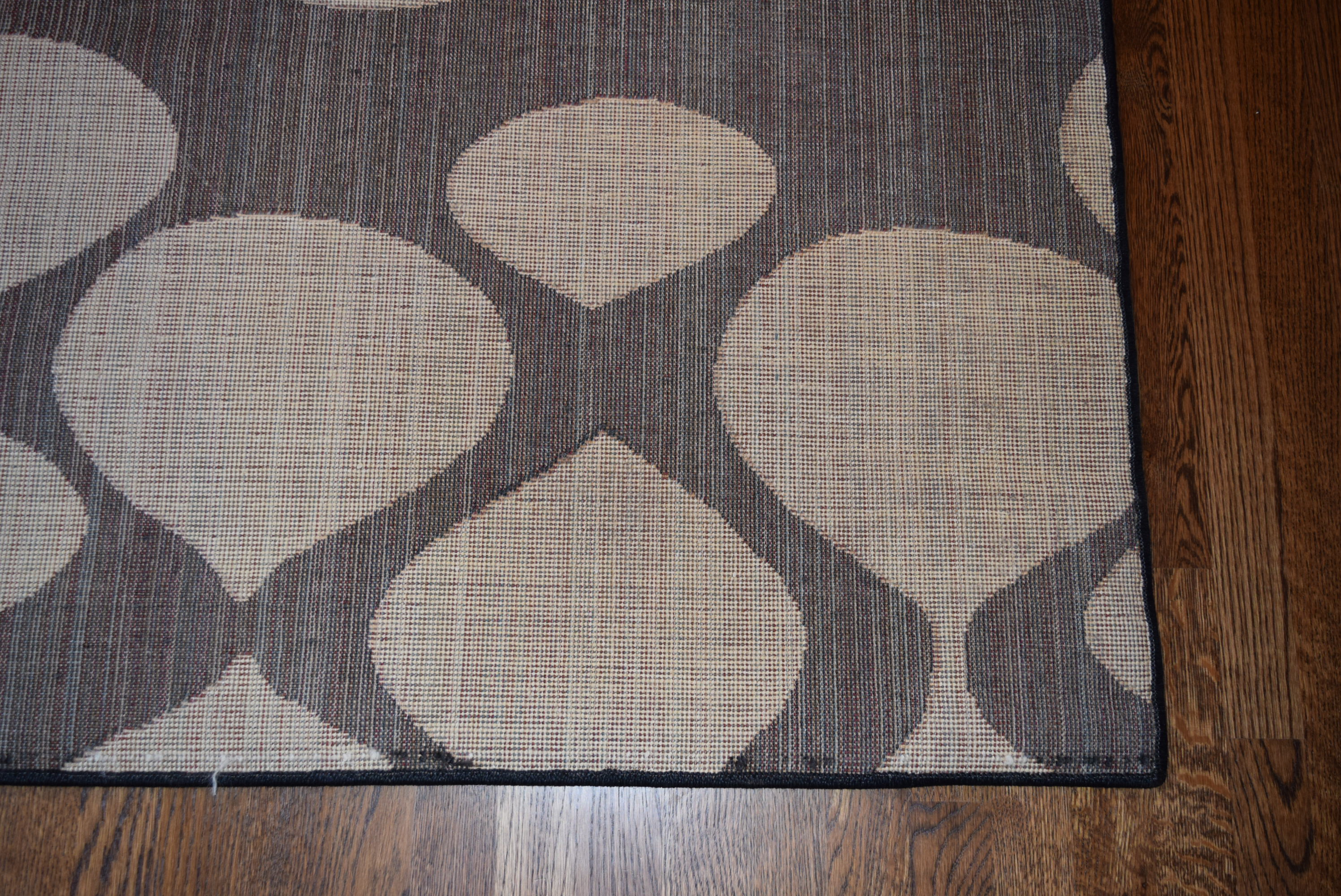 Black and White Contemporary Abstract Area Rug