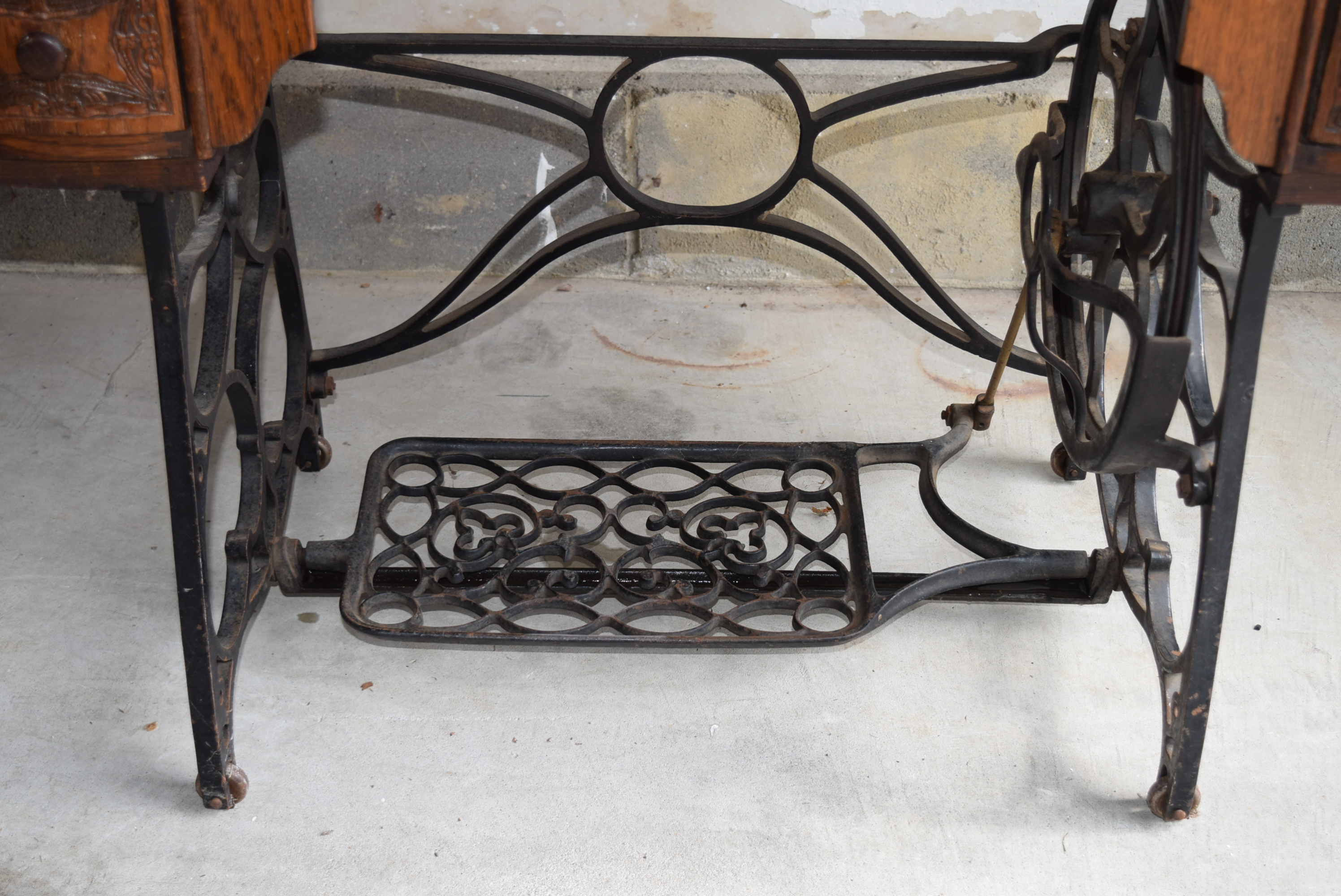 Antique Minnesota A Treadle Sewing Machine.