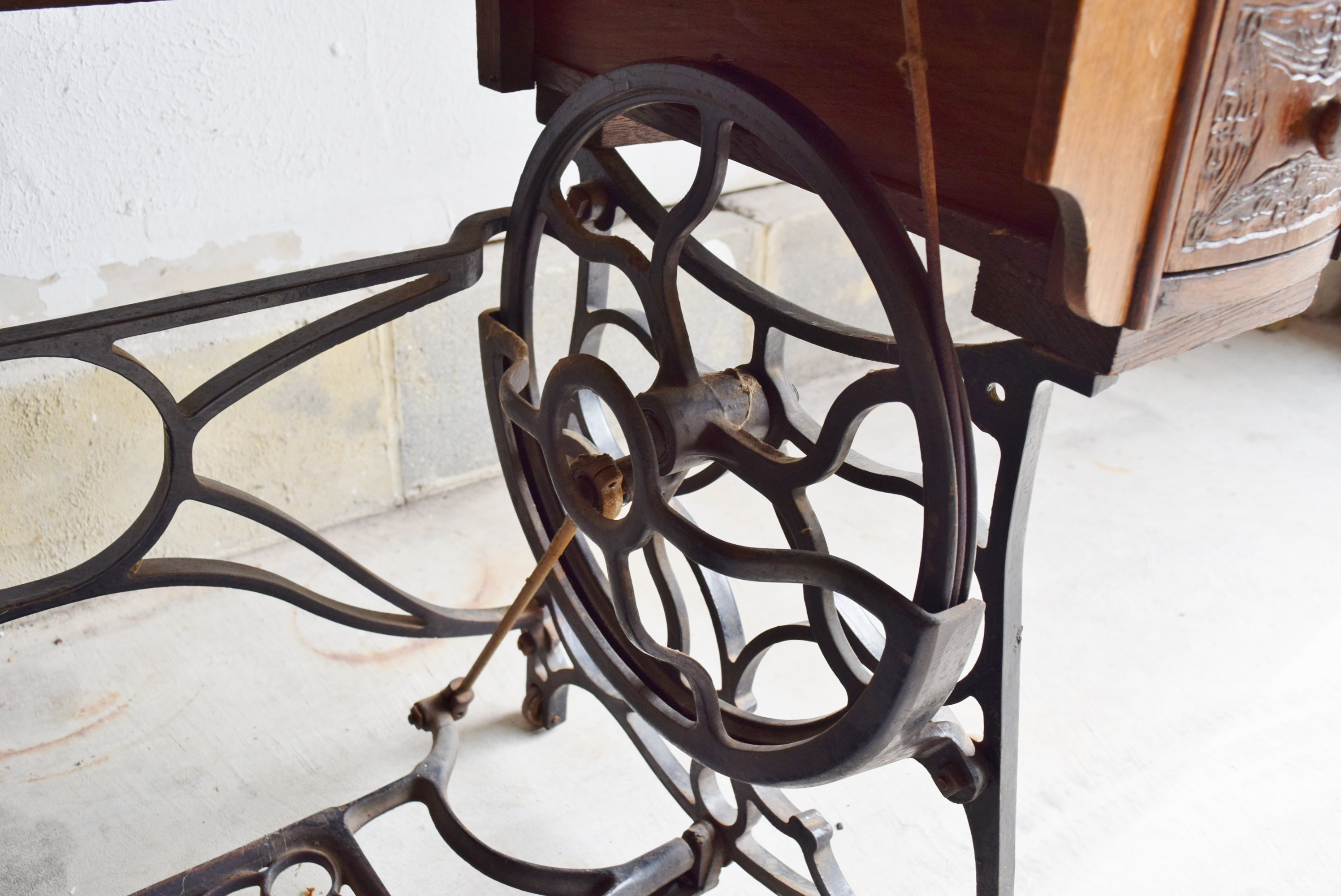 Antique Minnesota A Treadle Sewing Machine.