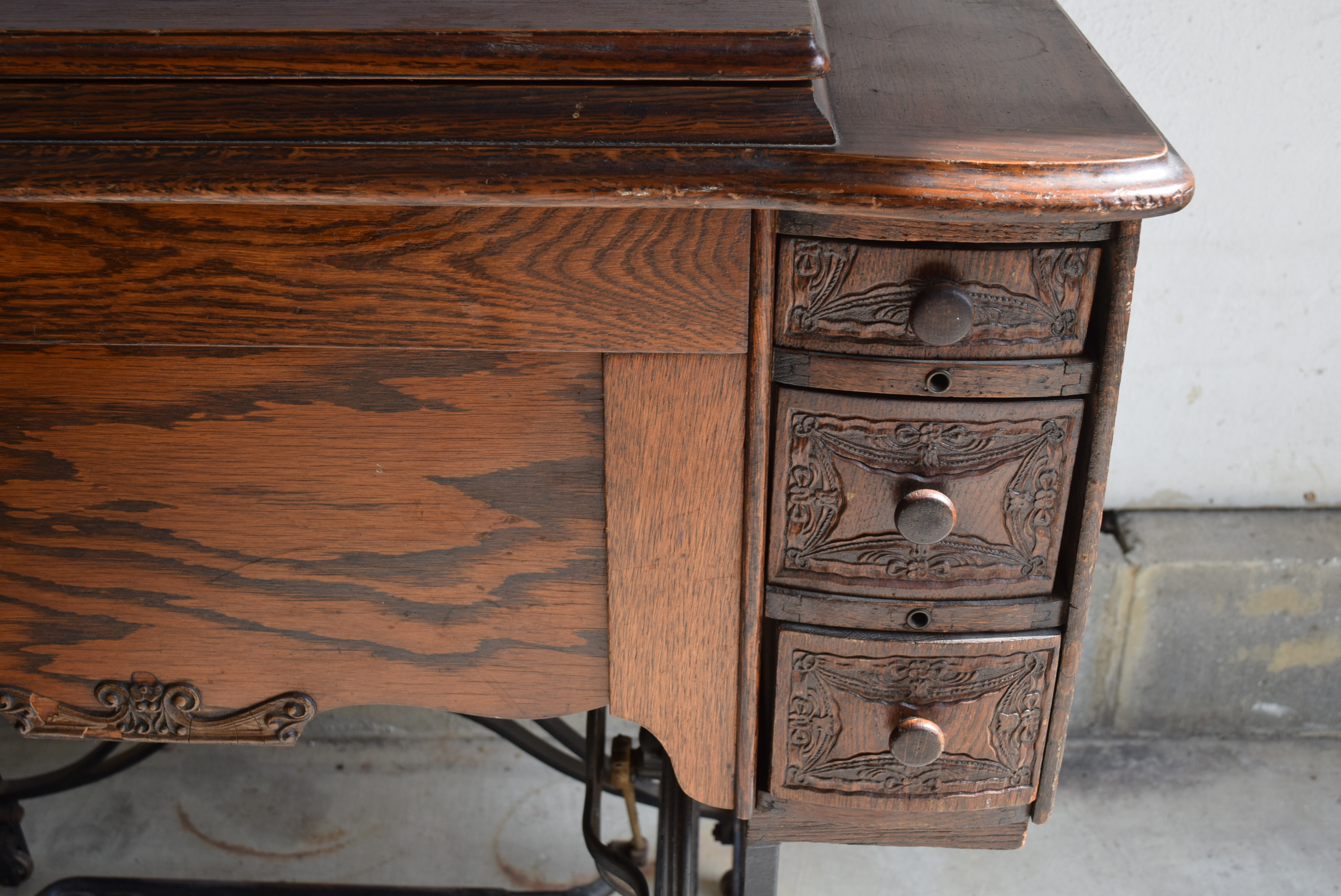 Antique Minnesota A Treadle Sewing Machine.