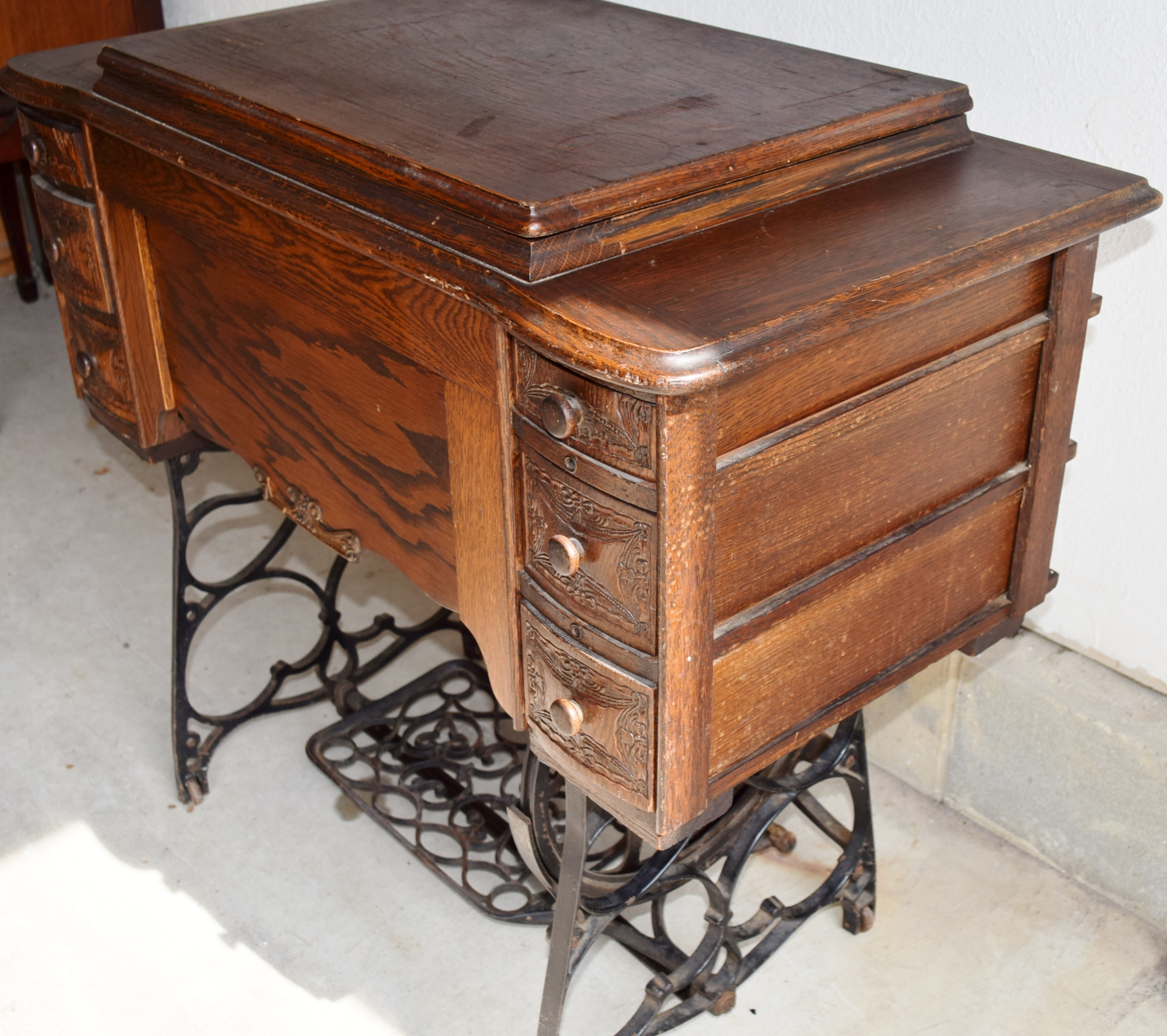 Antique Minnesota A Treadle Sewing Machine.