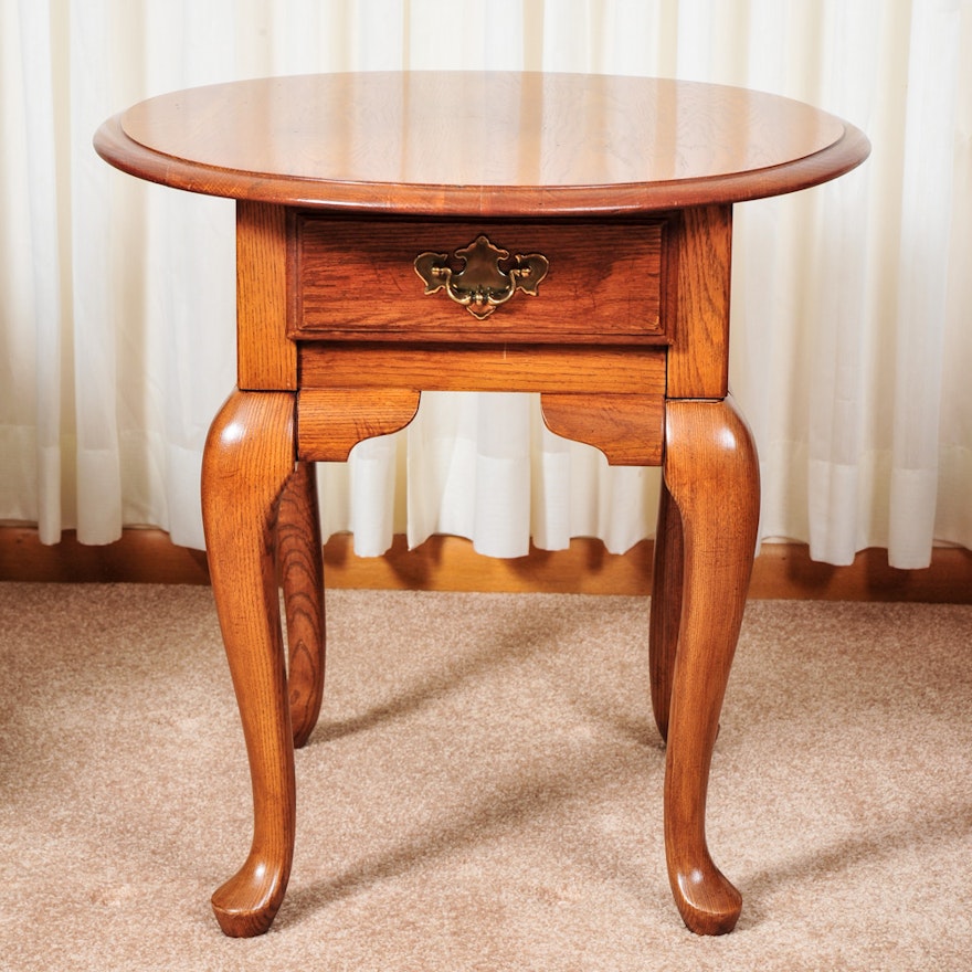 Solid Oak Kincaid Accent Table