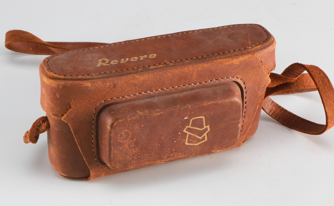 Vintage Revere Stereo 33 Camera and Leather Satchel