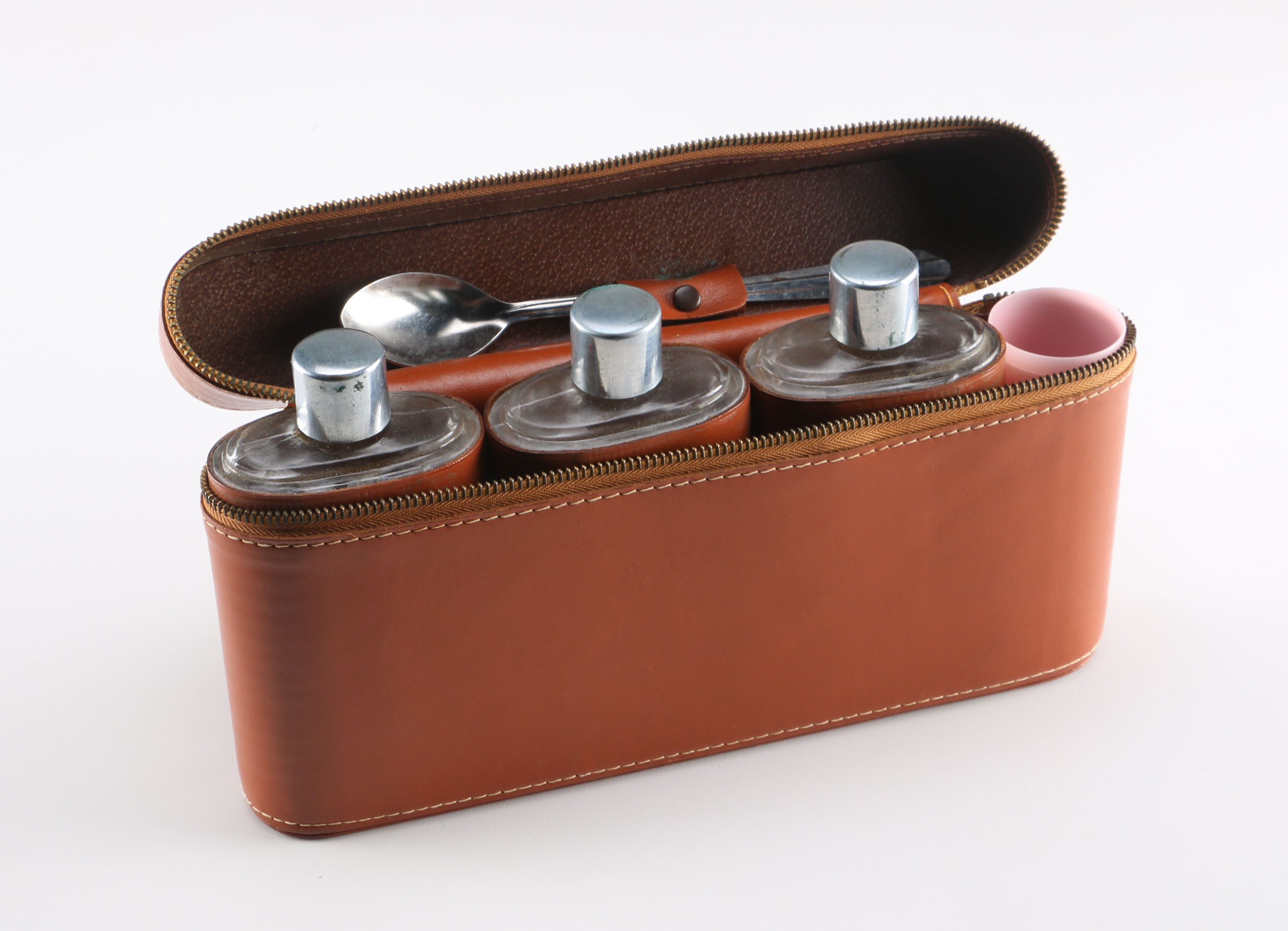 Leather Liquor Traveling Case with Shot Glasses