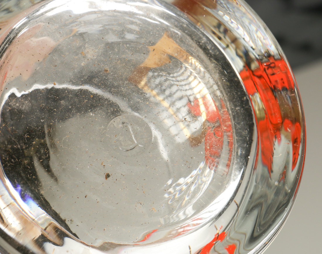 Vintage Radio Station Barware