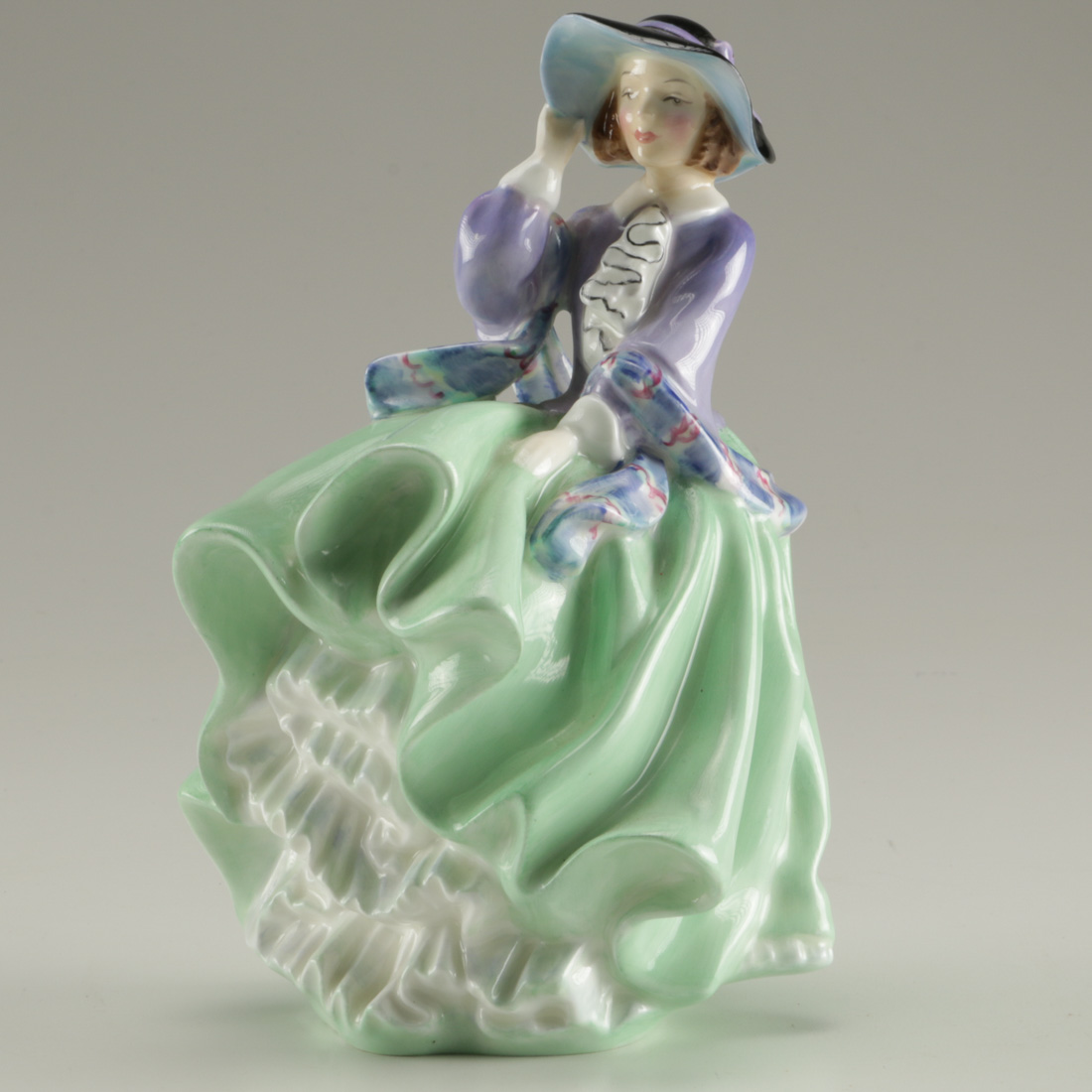 1942 Bone China Royal Doulton Figurine