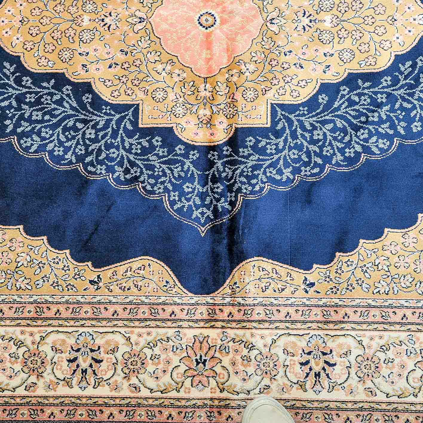Zrabi Silk Rug