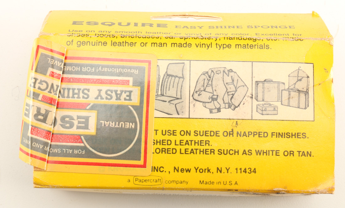 Vintage Griffin Shoe Shinemaster Box