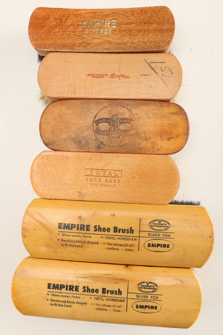 Vintage Griffin Shoe Shinemaster Box