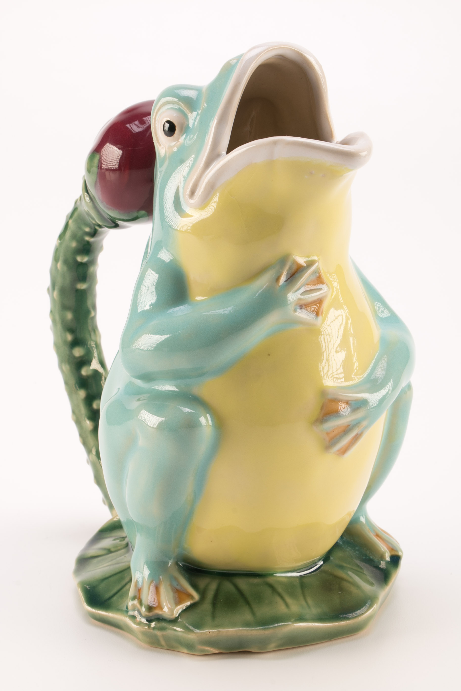 Classic Majolica Frog Pitcher