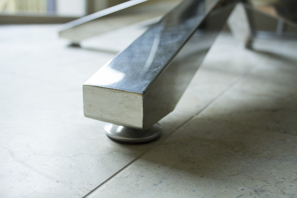 Crackle Glass Top Dining Table With Metal Base