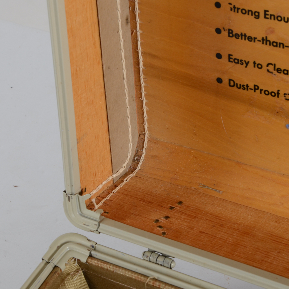 Vintage 1950s Samsonite Salesman Sample Case