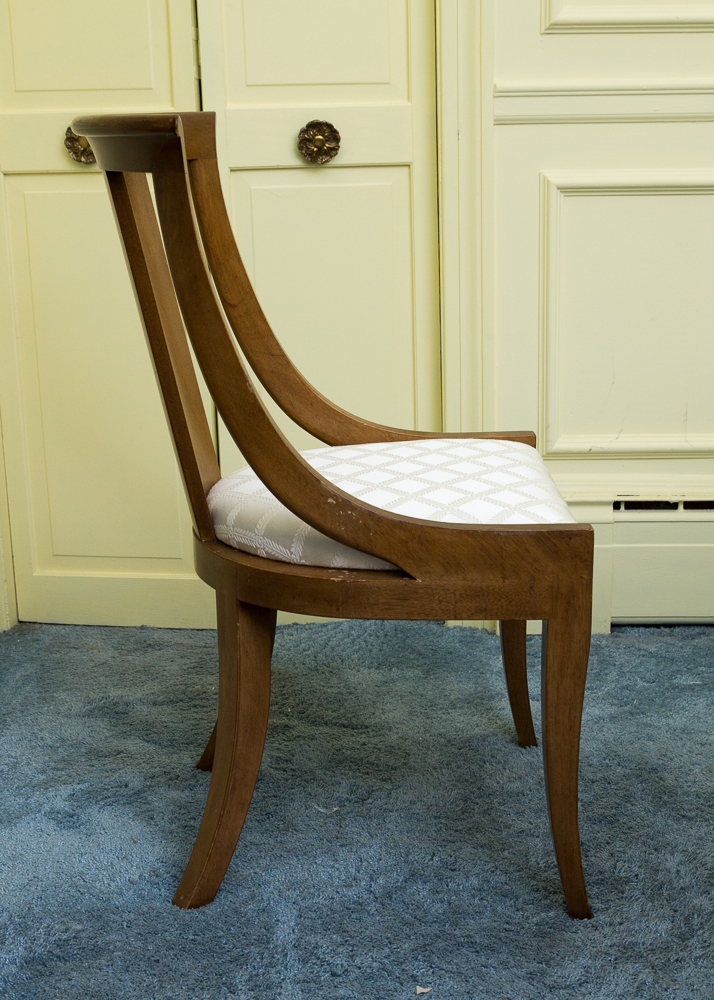 Late 20th Century Baker Furniture Dining Table and Chairs
