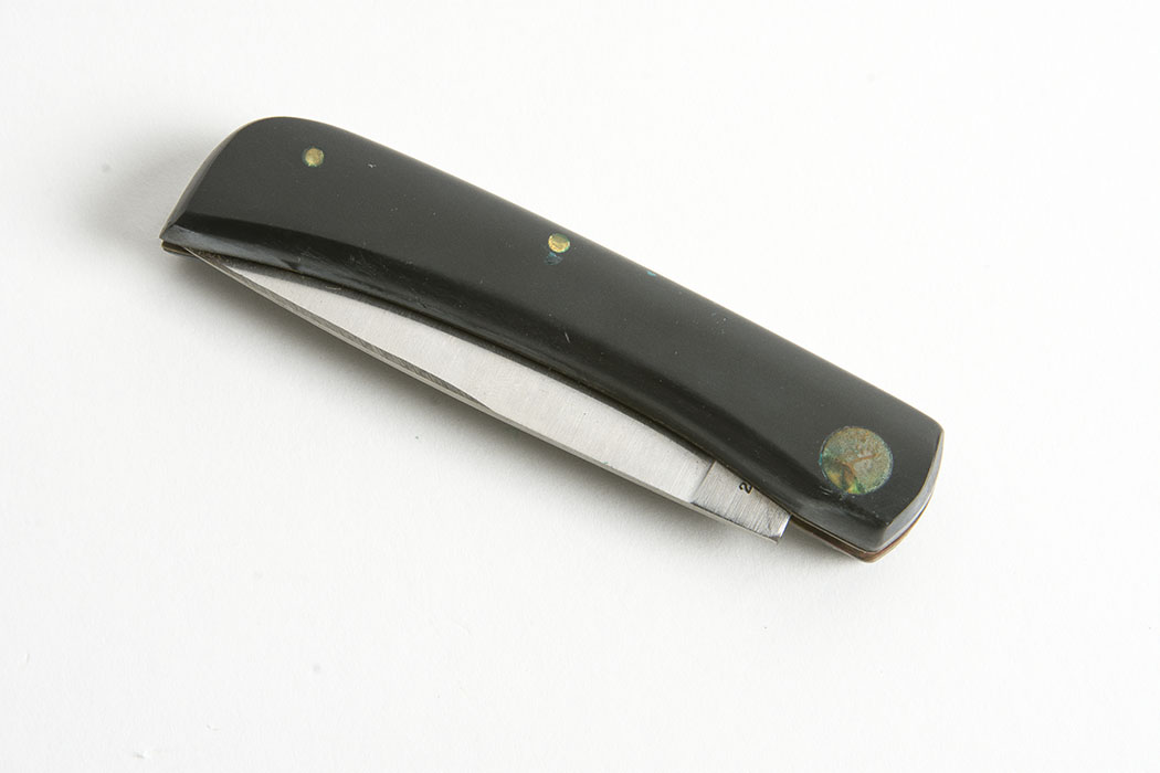 Case XX 2137 SS Folding Pocket Knife