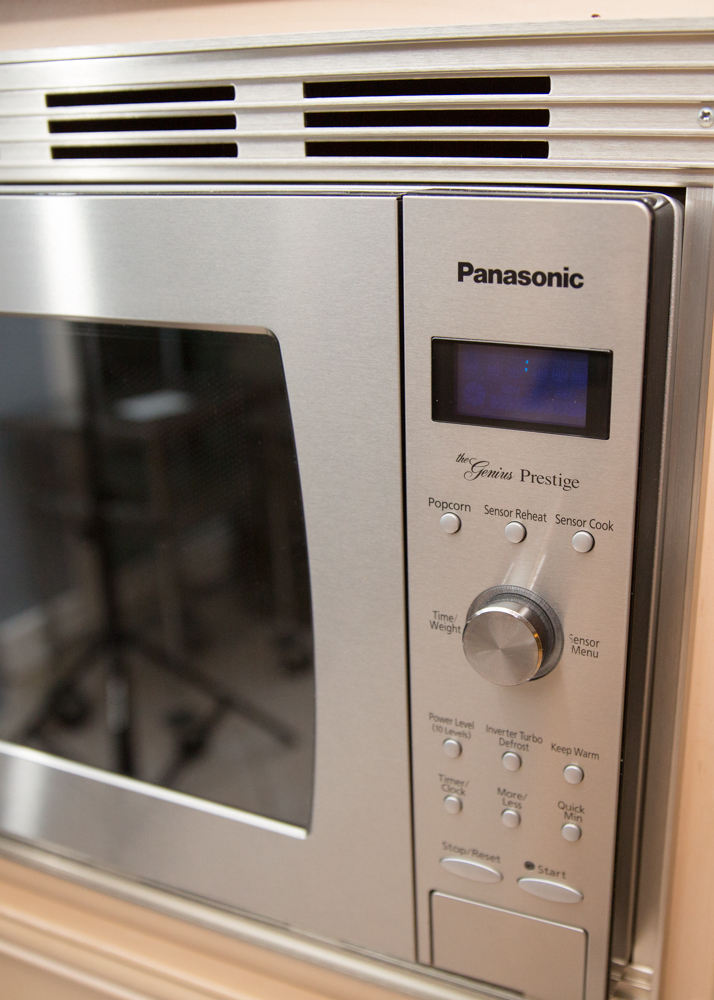 Chrome Panasonic Microwave