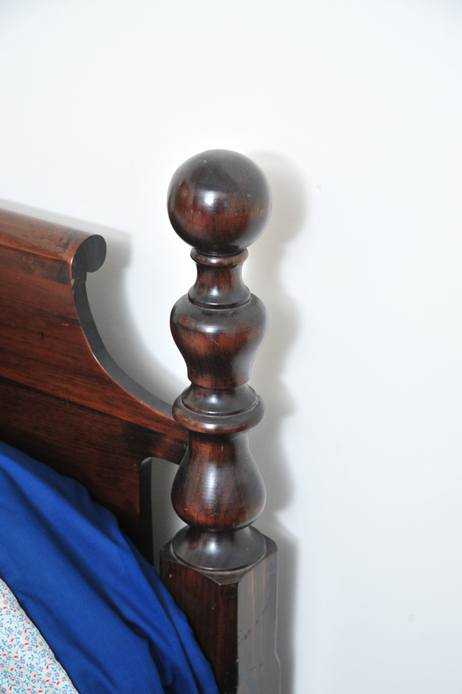 Vintage Ethan Allen Twin Size Headboard with Frame and Bedding