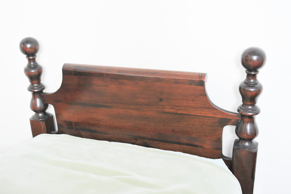 Vintage Ethan Allen Twin Size Headboard with Frame and Bedding