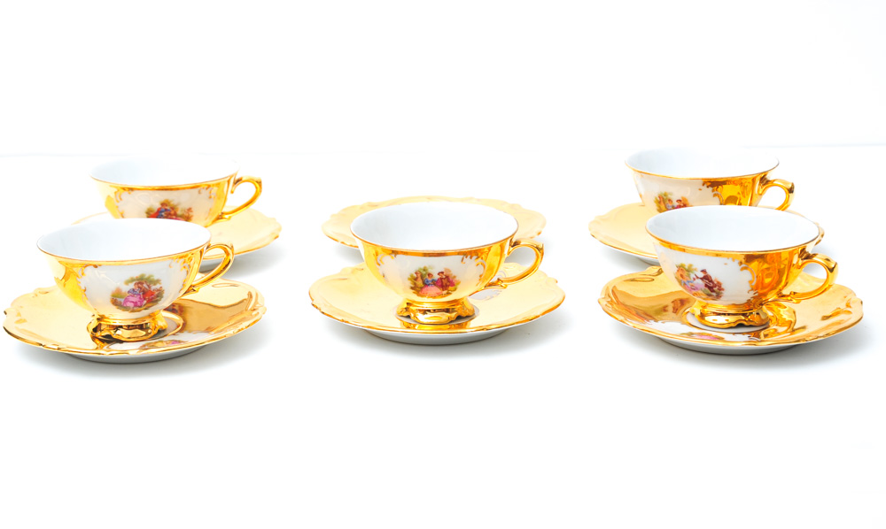 Tirschenreuth Bavaria Demitasse Cups and Saucers