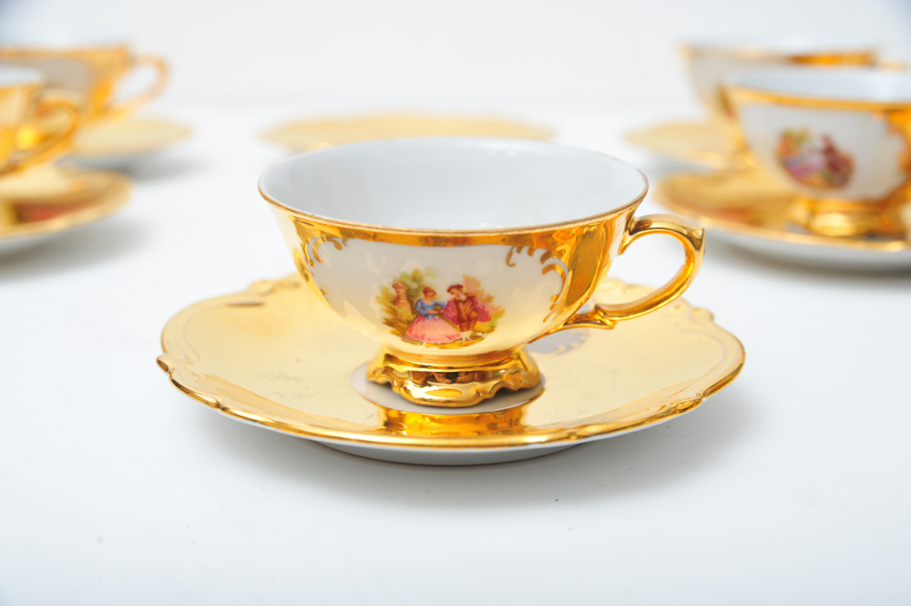 Tirschenreuth Bavaria Demitasse Cups and Saucers