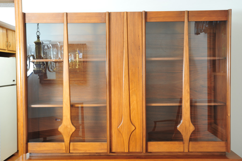 Mid Century Modern Teak Wood China Cabinet