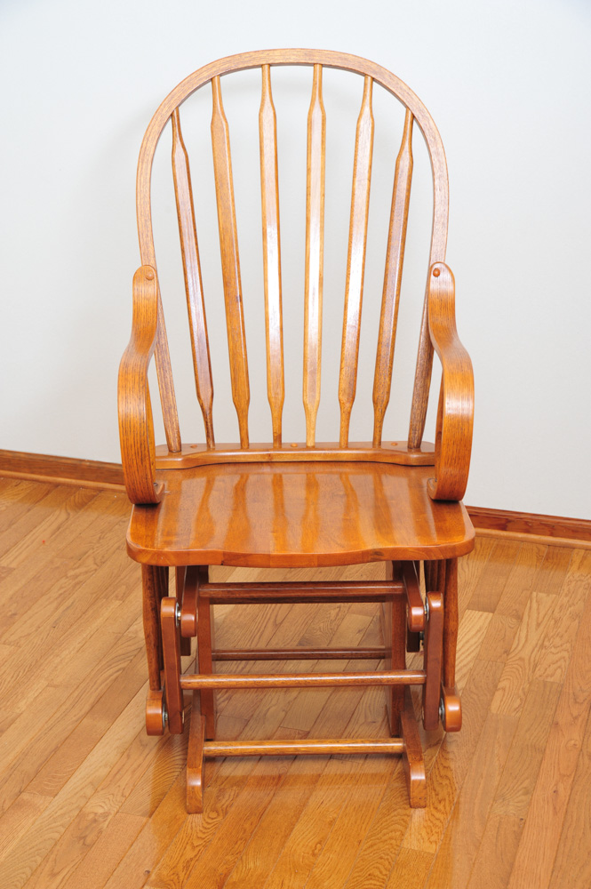 Solid Wood Spindle Back Glider Rocker
