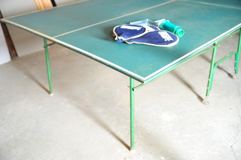 Regulation Size Ping Pong Table