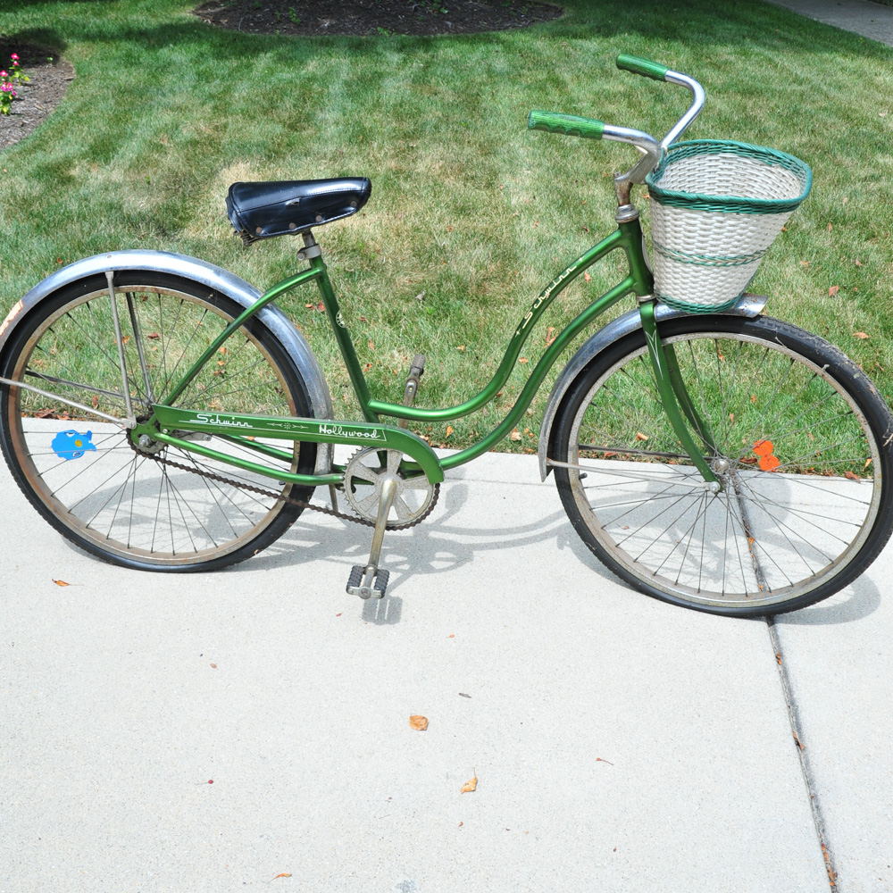 Women's Vintage Schwinn Hollywood Cruiser Bicycle