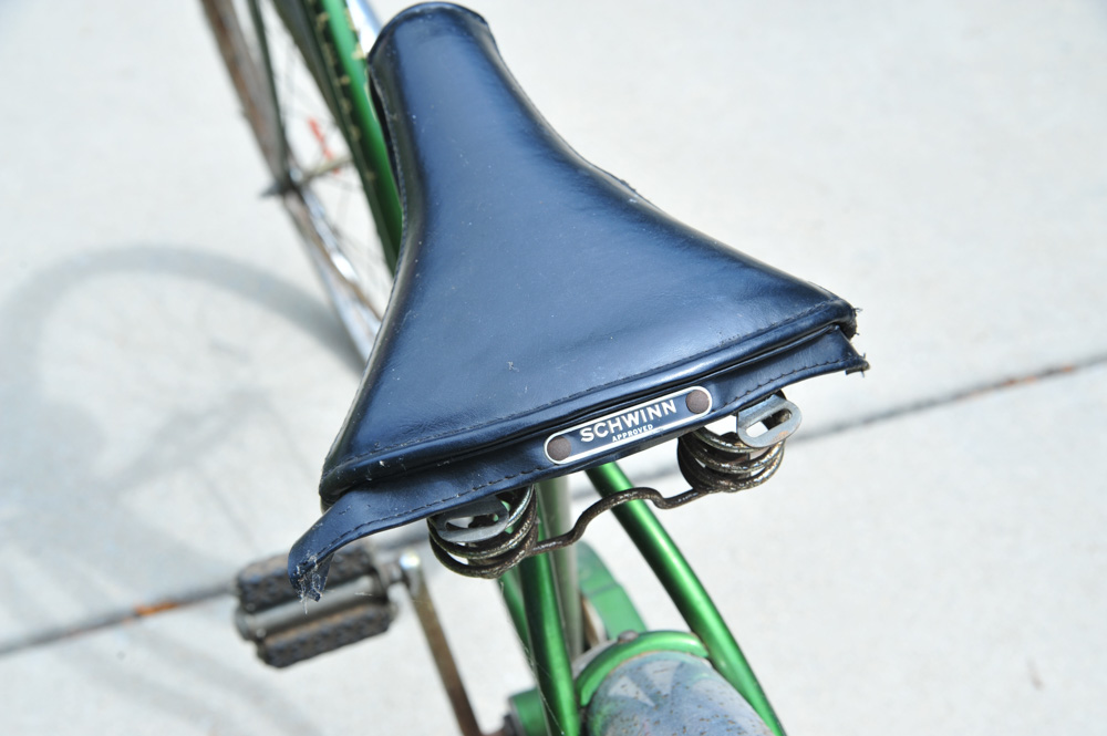 Women's Vintage Schwinn Hollywood Cruiser Bicycle