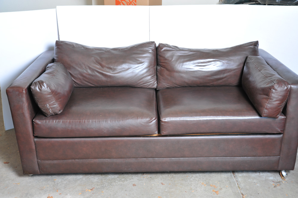 Faux Leather Full Size Sleeper Sofa