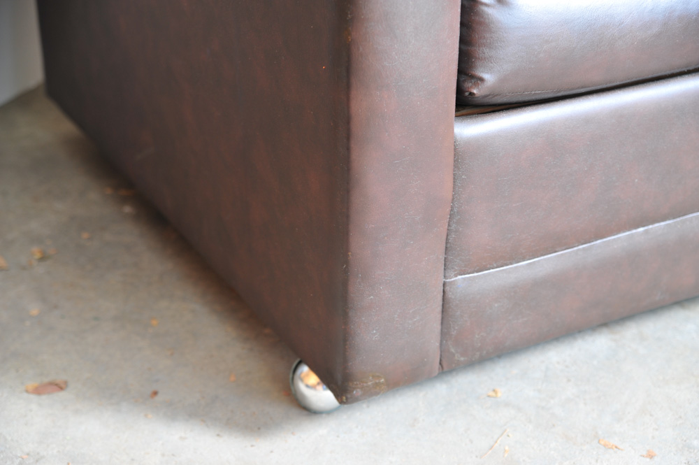 Faux Leather Full Size Sleeper Sofa