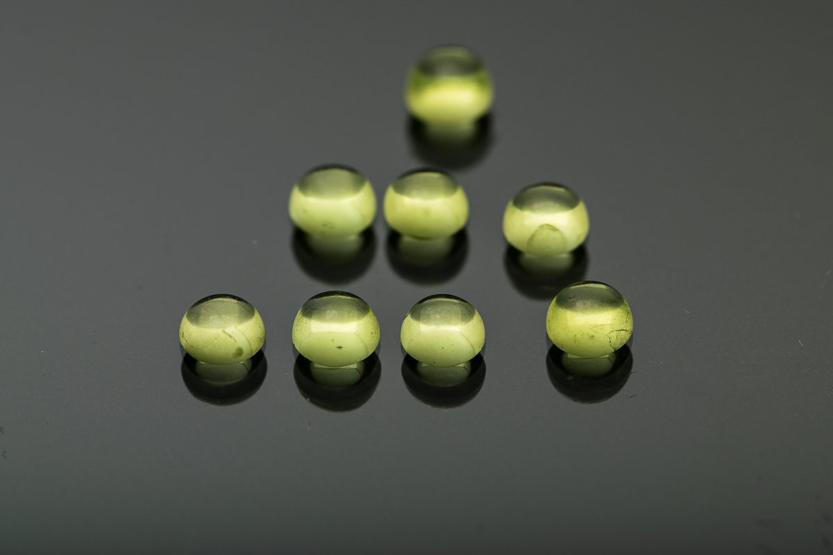 Assorted 3.06 CTW Round Cabochon Cut Natural Peridot Loose Stones